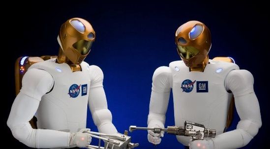 我们如何面对机器人化的未来？