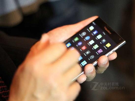 黑莓进军物联网 BBM将支持Andriod Wear 