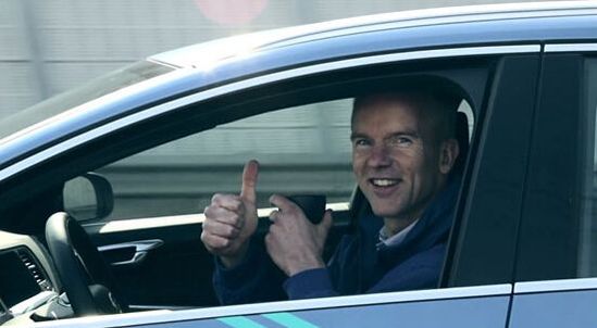 201604200835179b595_550