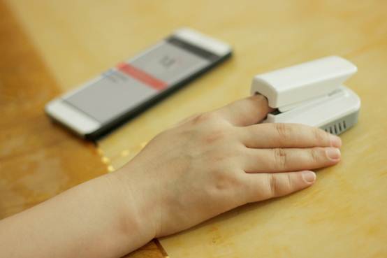 智能医疗走入家庭 互联网+健康更加精细化 智能医疗走入家庭 互联网+健康更加精细化