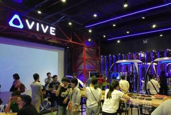 【大数据】全球VR产业现状及未来市场规模预测 【大数据】全球VR产业现状及未来市场规模预测