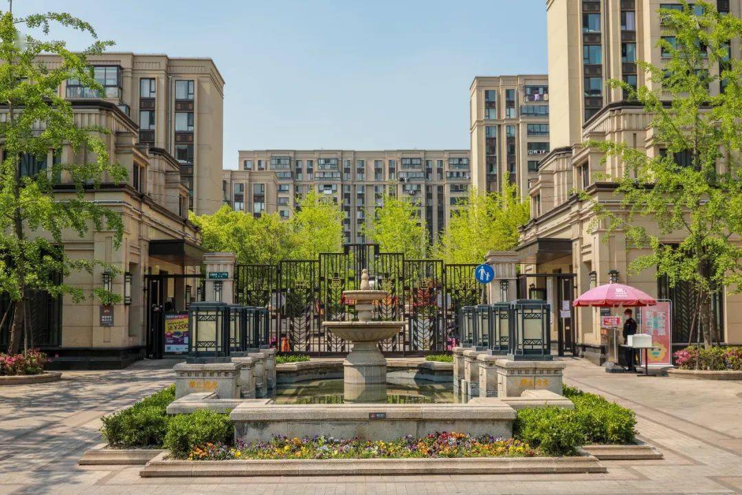 亲邻科技：智慧社区媒体先行者