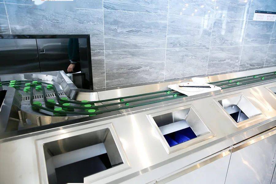 这家智慧餐厅西南首店进驻沙坪坝