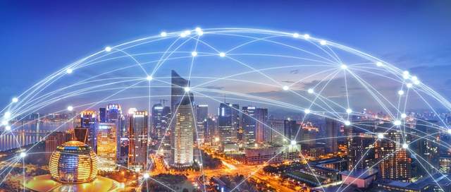 华为，在行星的十字路口