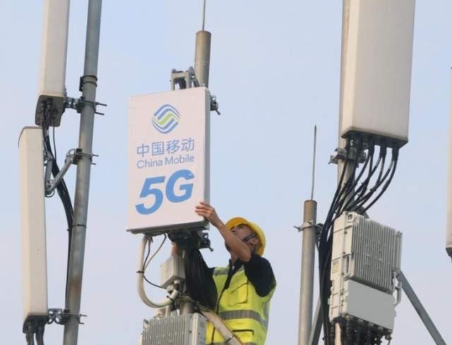 5G的主战场不在手机上，但手机厂商、运营商，却偏发力手机？