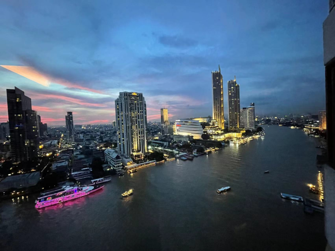 我去了趟东南亚，看到了“信心”和“力量”丨霞光WAVE