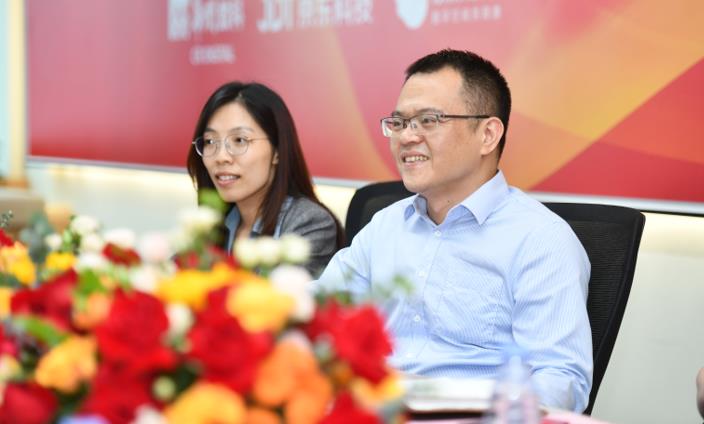 华润数科、京东科技、京彩未来携手共进，求解“科技×产业”最大值！